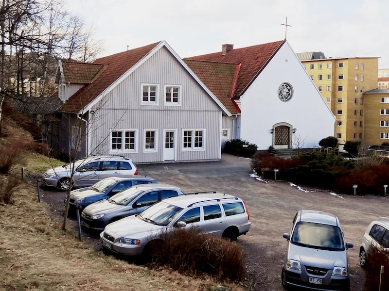 RELIGIÖS FÖRENING. Efter att Göteborgs stad insett att Rambergskyrkan är en religiös förening har dess scoutverksamhet fått bidragen indragna. "Vi har inte gjort några konstigheter", säger Göran Bjerhem, scoutledare. ”Vi har inte förändrat våra bidragsregler, däremot börjat tillämpa de regler som vi länge har haft”, svarar kommunen. 