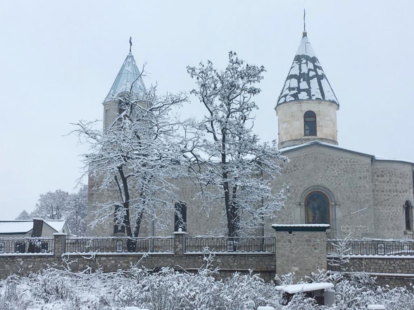 Gröna kyrkan, Shushi