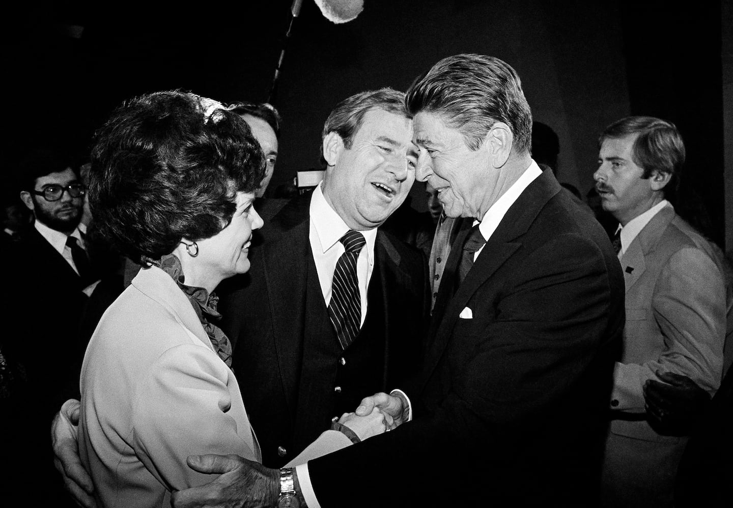 Ronald Reagan och pastor Jerry Falwell med fru Macel Falwell.