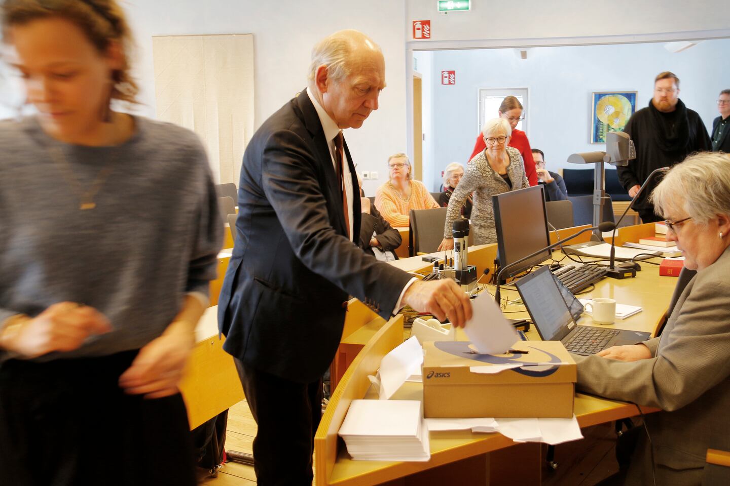 Nomineringsval i stiftets hus i Uppsala, då en ny ärkebiskop ska utses i Svenska kyrkan.