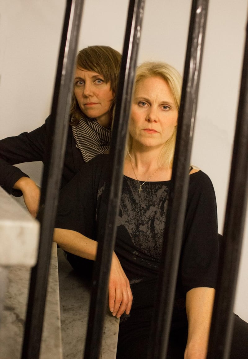  Anna Sander och Josephine Appelqvist från den kristna organisationen Talita.