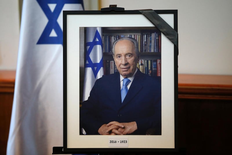 Shimon Peres har avlidit vid 93 års ålder.