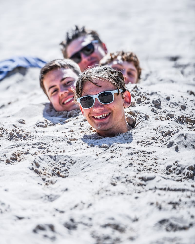 4 i rad. Strandhäng på Bödalägret