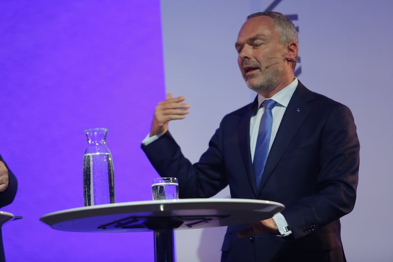 Liberalernas partiledare Jan Björklund frågades på torsdagskvällen ut i Pingstkyrkan i Uppsala.