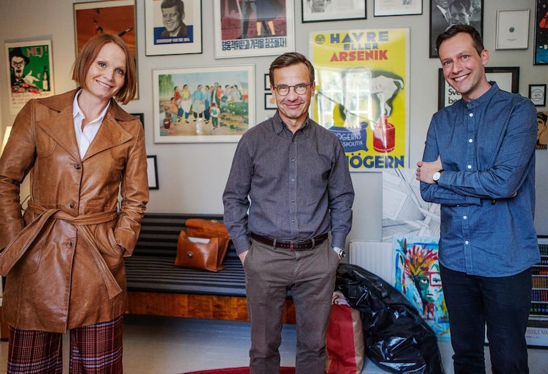 oderaternas partiledare Ulf Kristersson intervjuas av Malin Aronsson och Daniel Wistrand för podcasten Dagens Människa.