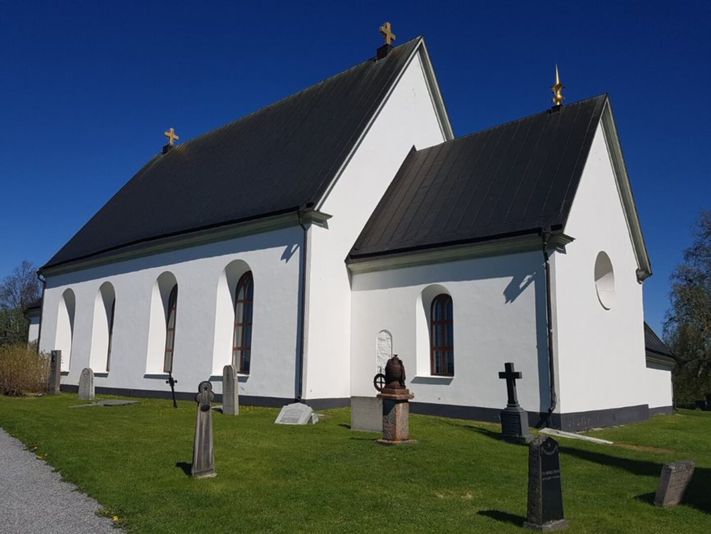 Frösö kyrka