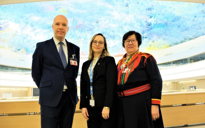 Svensk delegation på plats, Mikael Stjernberg från Sveriges kristna råd, Ingrid Inga från Samiska rådet och Patricia Isakson från Svenska kyrkan.