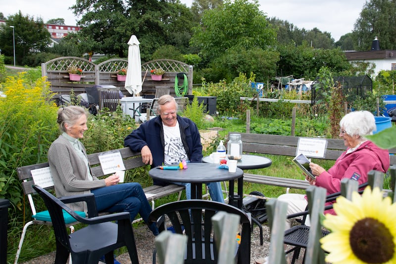 Diakonen Ingela Lönn leder Kungälv-Ytterbys odlingsgrupp.