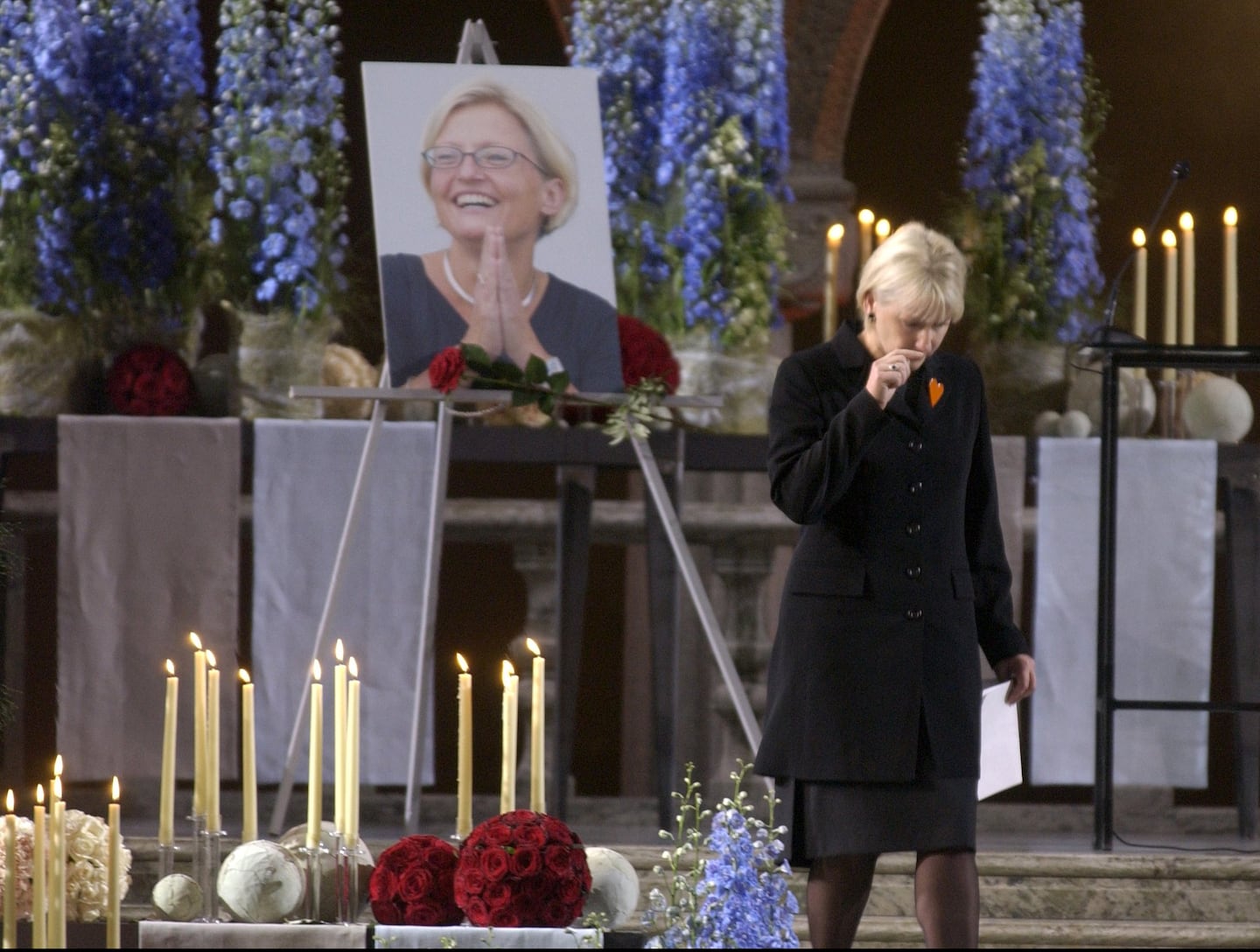 Minnesstund för Anna Lindh i Blå Hallen. EU-kommissionär Margot Wallström.