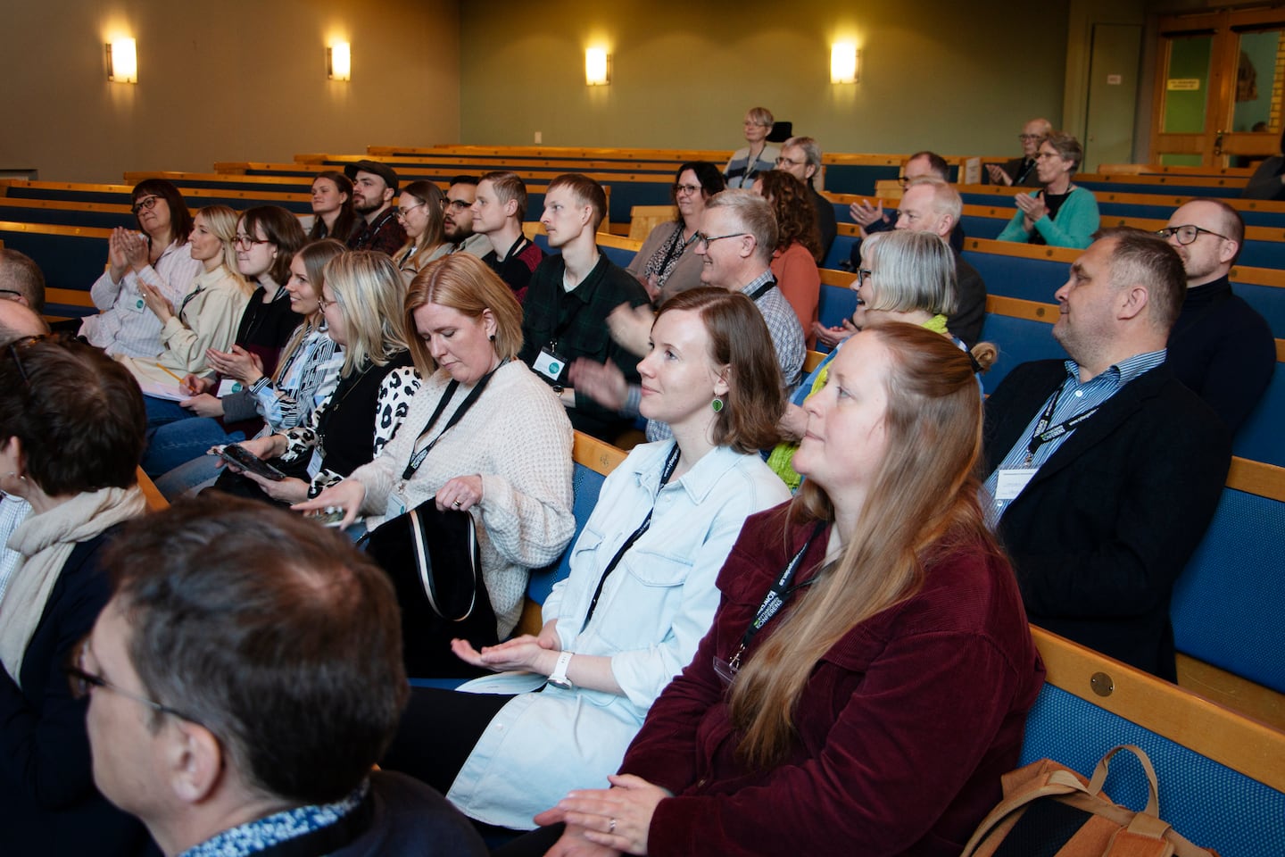 Panelsamtal mellan Fredrik Lignell, Ryttargårdskyrkan, Daniel Alm, Pingst, Linalie Newman, EFK, Ulf Häggqvist,  Svenska alliansmissionen samt Kerstin Oderhem, EFS.