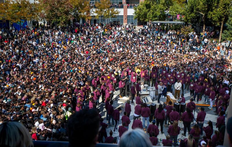 Kanye West framträder med sin "Sunday service" i The Gateway in Salt Lake City.