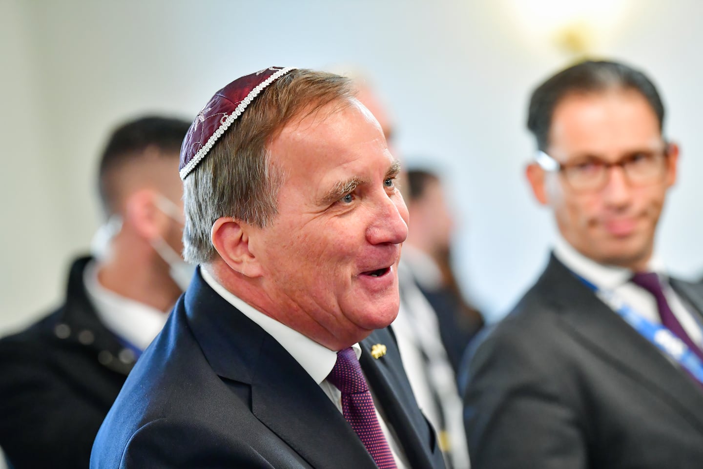 Stefan Löfven iförd kippa