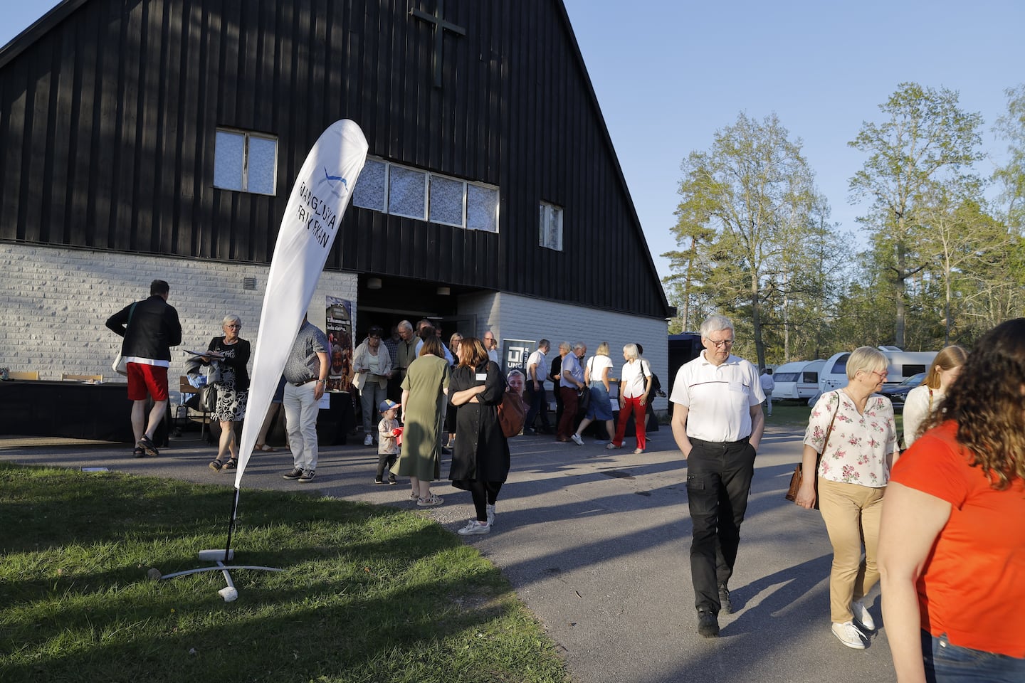 EFK:s representantskapsmöte på Hjälmargården. Rapport om samkönade relationer.