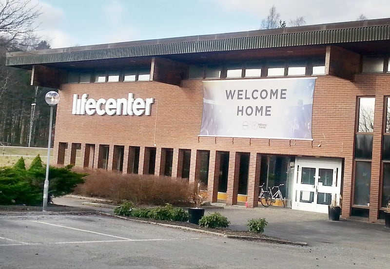 Lifecenter i Västerås, ett exempel på en pingstkyrka med engelskt namn.