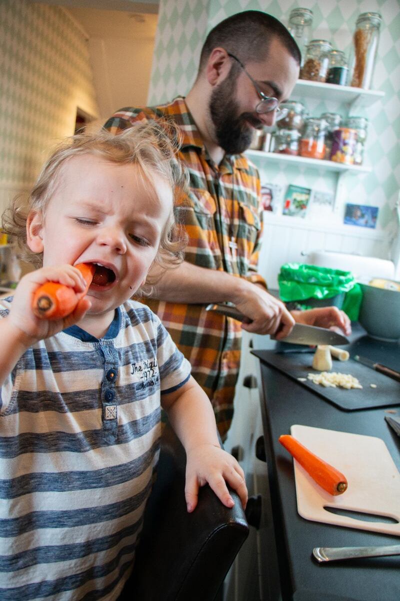 Veganamiljen Johan och Johanna Garde med barnen Gabriel och Mirjam.