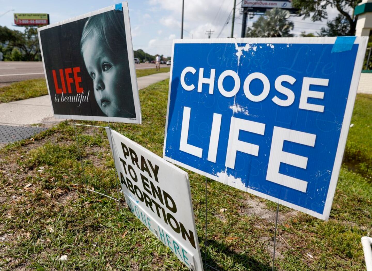 Pro life-skyltar i USA.