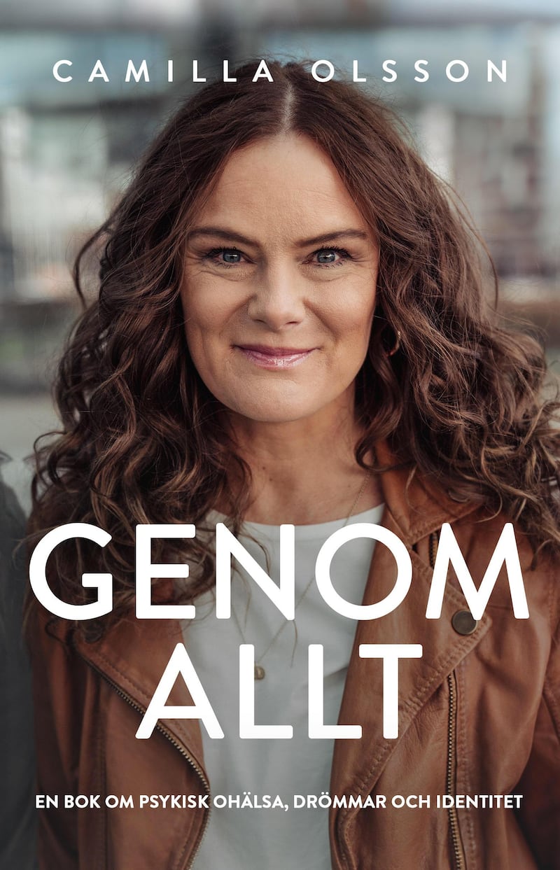 Genom allt - Camilla Olsson.