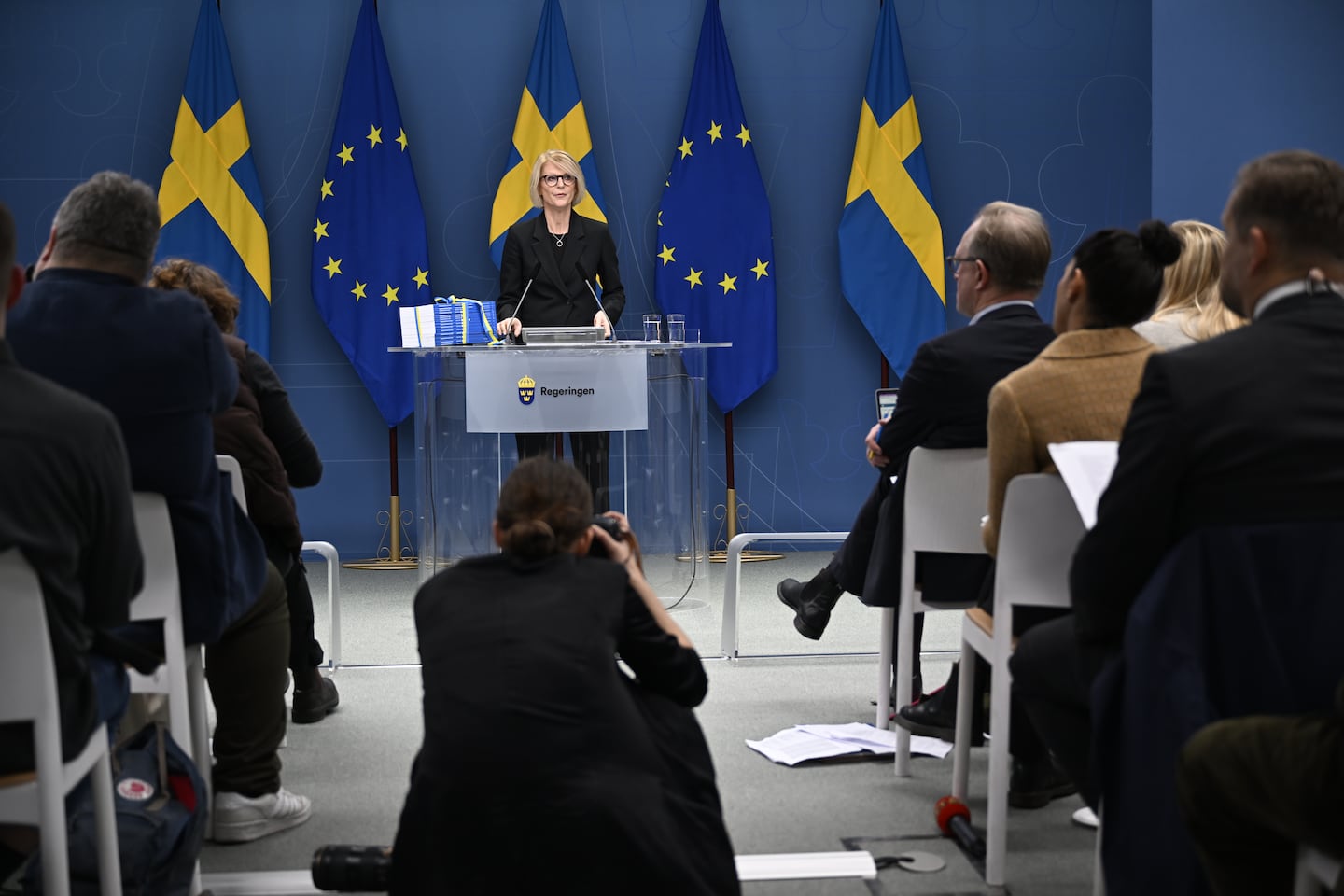 Finansminister Elisabeth Svantesson (M) håller pressträff och presenterar regeringens budgetpropositionen för 2023.