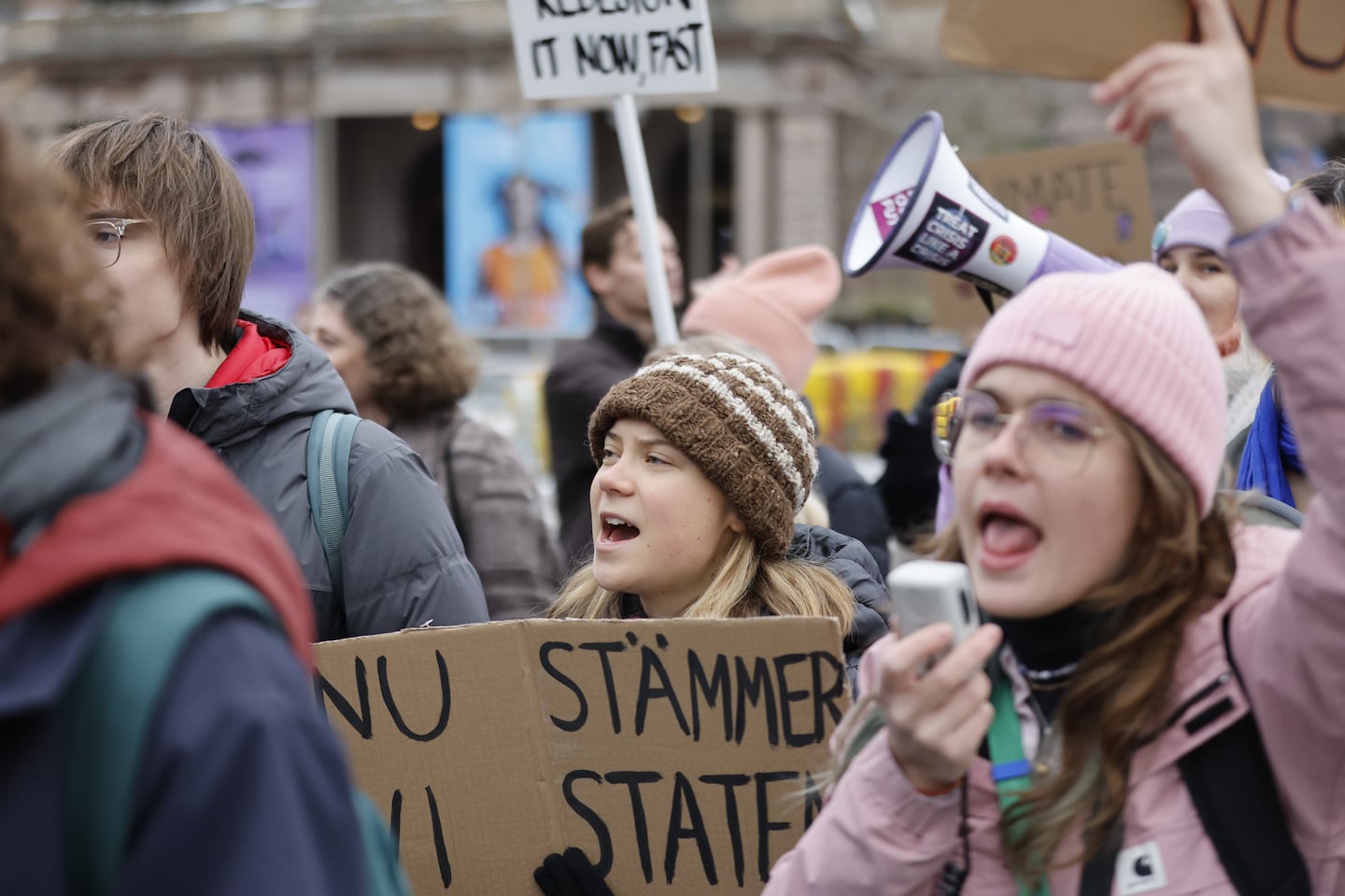 Greta Thunberg under klimatdemonstration i Stockholm.