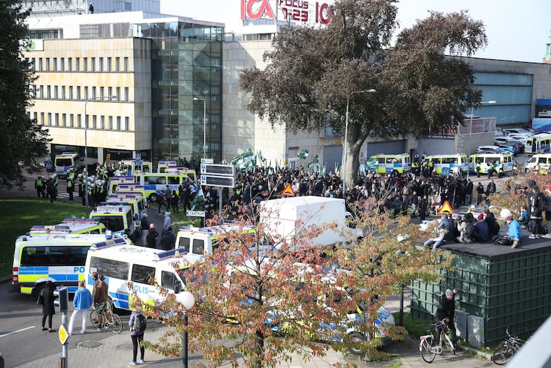 Bilden är från en av NMR:s tidigare manifestationer, i Göteborg.